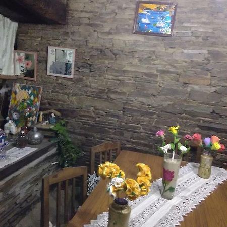 A Fonte das Bodas Samos Exterior foto